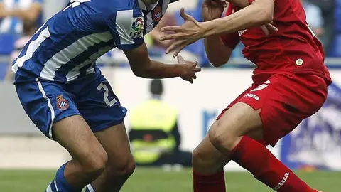 Getafe vence al Espanyol y aumenta su crisis
