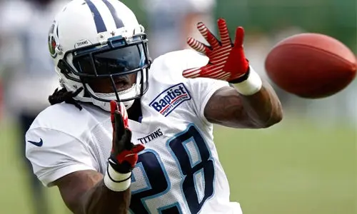 Chris Johnson reta a Usain Bolt