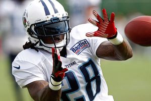 Chris Johnson reta a Usain Bolt