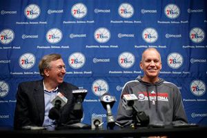 Equipos de NBA se concentran en fichajes