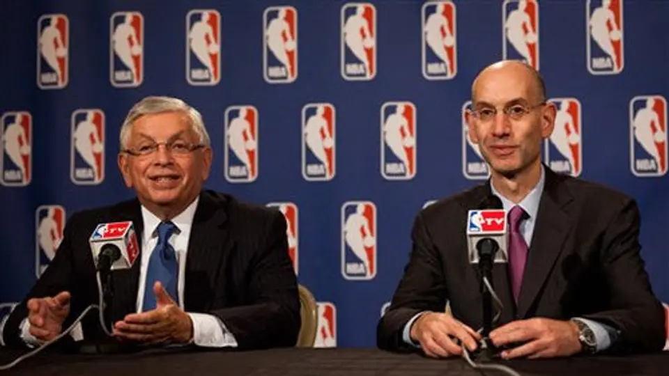 Las negociaciones continúan en la NBA