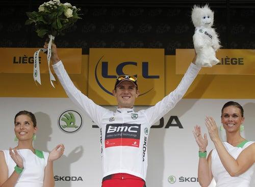 El estadounidense Tejay van Garderen se puso ayer el suéter blanco | AP