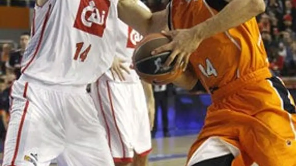 Presidente del Fuenlabrada desea suerte a Ayón en NBA