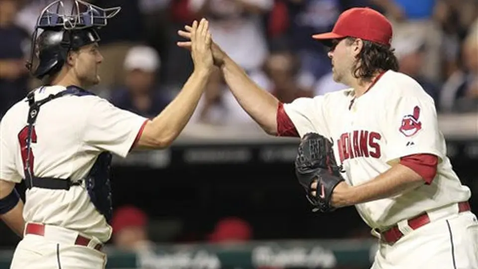 Indios vencen a Yanquis y cortan racha negativa