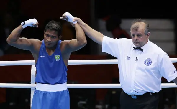 Amuleto ayuda a Falcao en boxeo olímpico