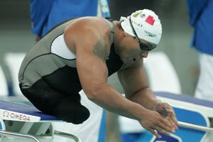 México hace el 1-3 en 100 metros pecho