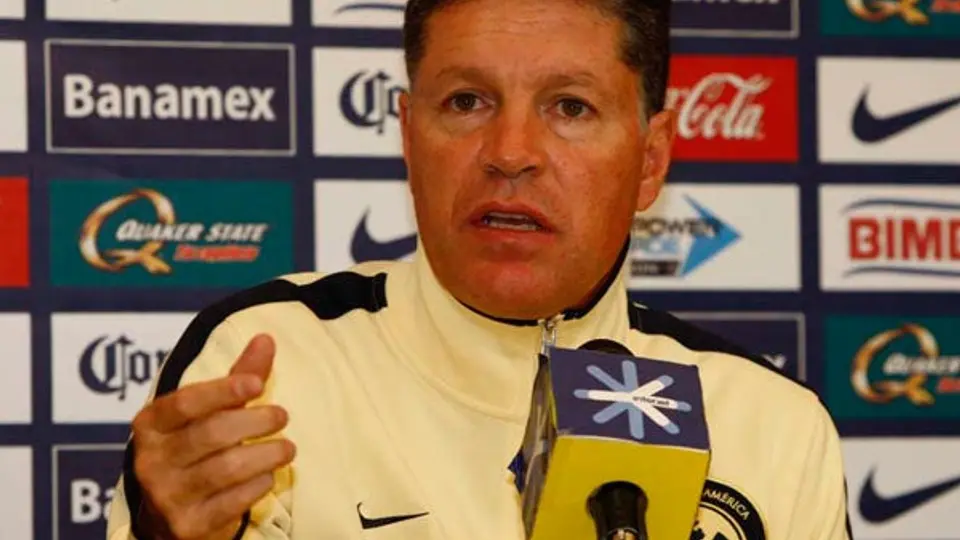 Peláez abrió la puerta a más refuerzos para América