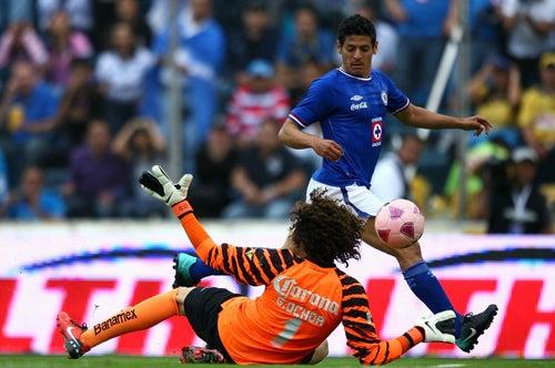 Cruz Azul rompe la paternidad