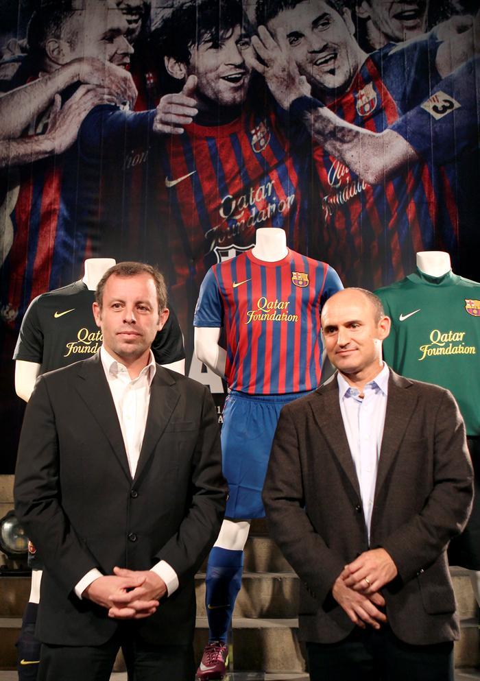 El Presidente del Barça, Sandro Rossell y el Director de Nike Ibérica, Marco Garzo. FOTO: EFE
