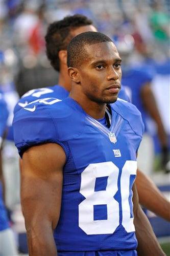 Víctor Cruz es la promesa latina de la NFL y tendrá la responsabilidad aérea del equipo | AP