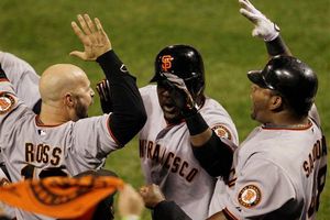 Gigantes derrota 3-2 a Filis y va al Clásico de Otoño