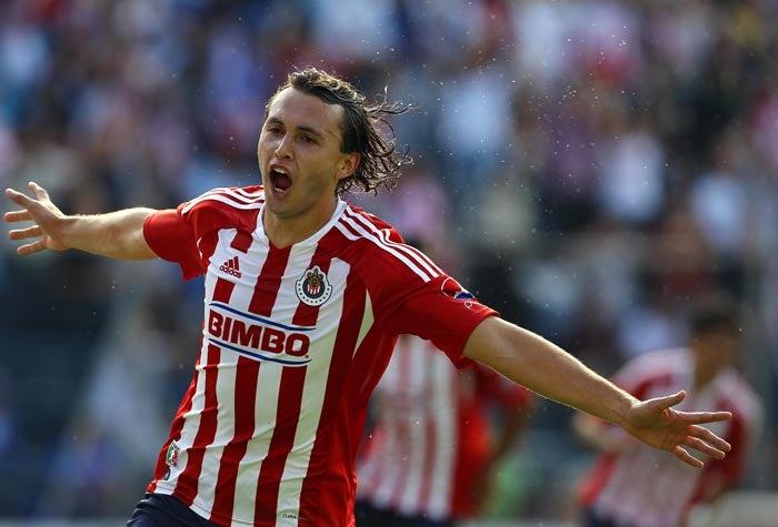 Chivas y Cruz Azul empataron en el duelo de la Jornada 10. FOTO: BERNARDO MALDONADO