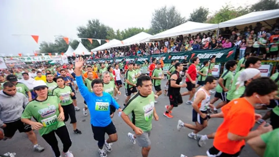 Ana Teresa Jáuregui, de NL, logra podio en la 10K de Soriana