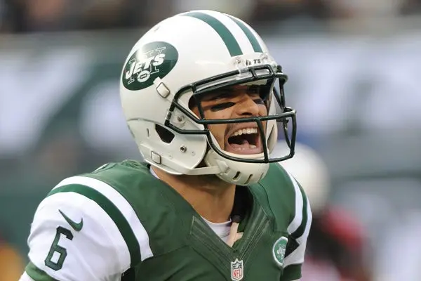 Incertidumbre ronda el futuro de Mark Sánchez y los Jets