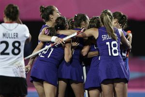 Las Leonas a un paso de la semifinal