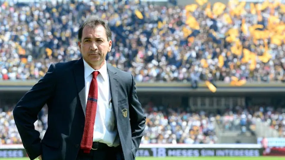 Destituyen a Mario Carrillo de Pumas