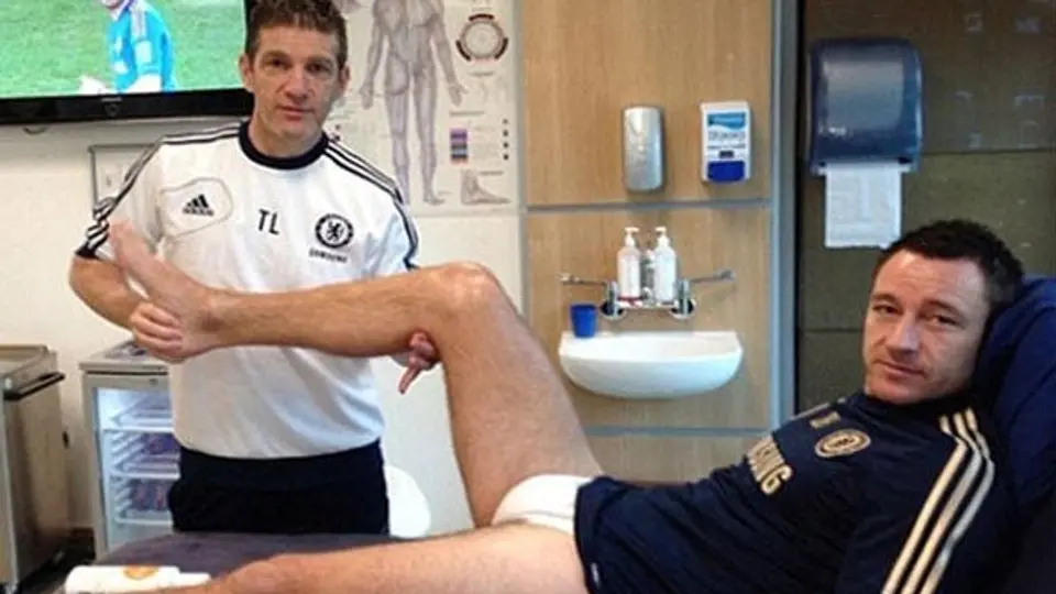 John Terry posó en calzoncillos sin pena alguna