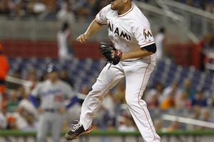 Marlines vencen a Dodgers