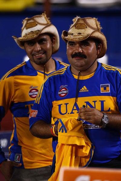 La mayoría de la afición en Cancún era felina. FOTO: BERNARDO MALDONADO