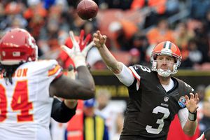 Cleveland deja en el camino a Jefes