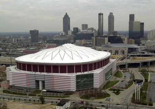 Muere aficionado que cayó en el Georgia Dome