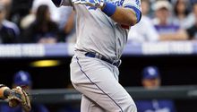 Dodgers apalean a Rockies a domicilio