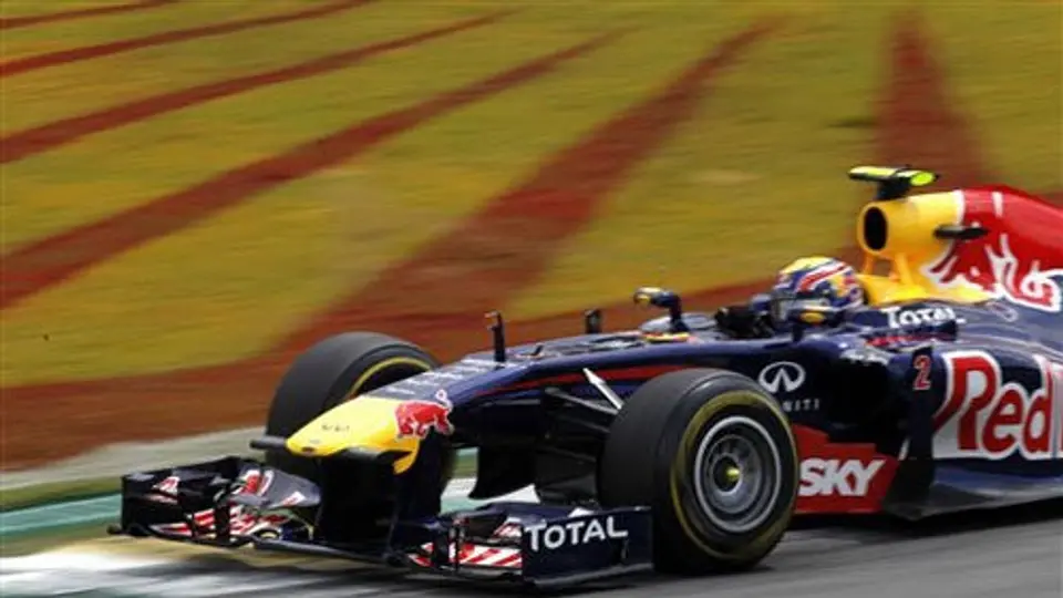 Webber gana en Brasil su primera carrera del año