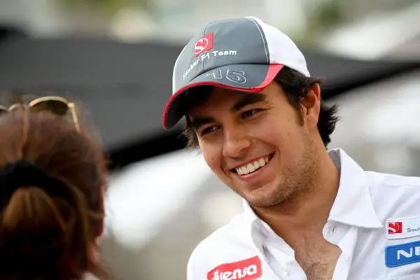 McLaren presentará auto de Checo Pérez
