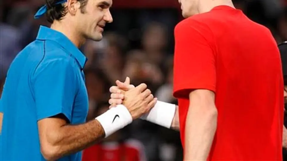 Roger Federer va a la final de París