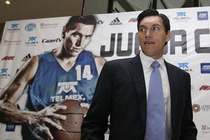 Es oficial, Eduardo Nájera dice adiós