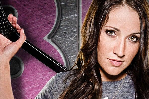 La página oficial de la liga posee una galería exclusiva con las sexys chicas de los equipos | BIKINIHOCKEYLEAGUE.COM