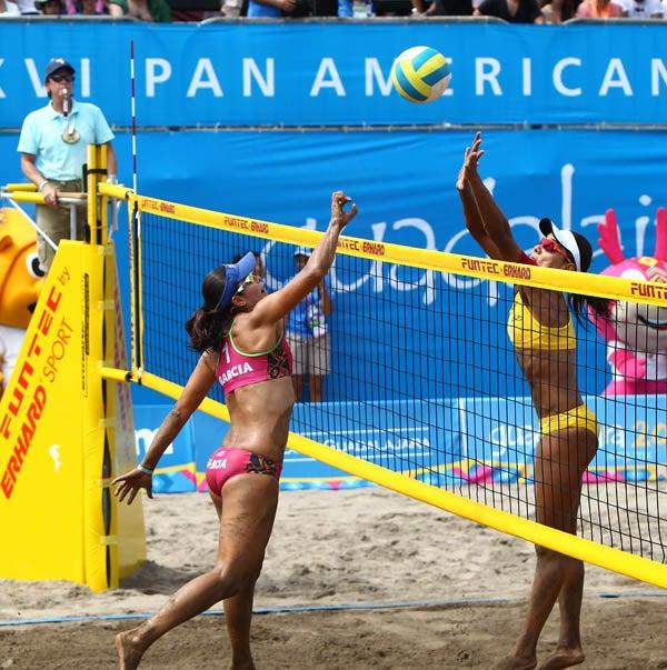 La dupla brasileña estuvo cerca de perder el partido. FOTO: BERNARDO MALDONADO