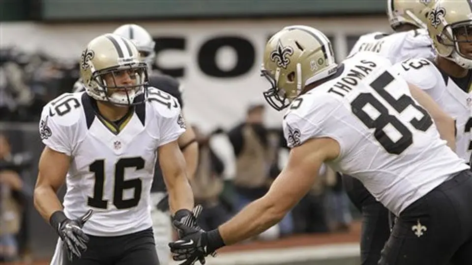 Santos vencen a Raiders y siguen a la alza