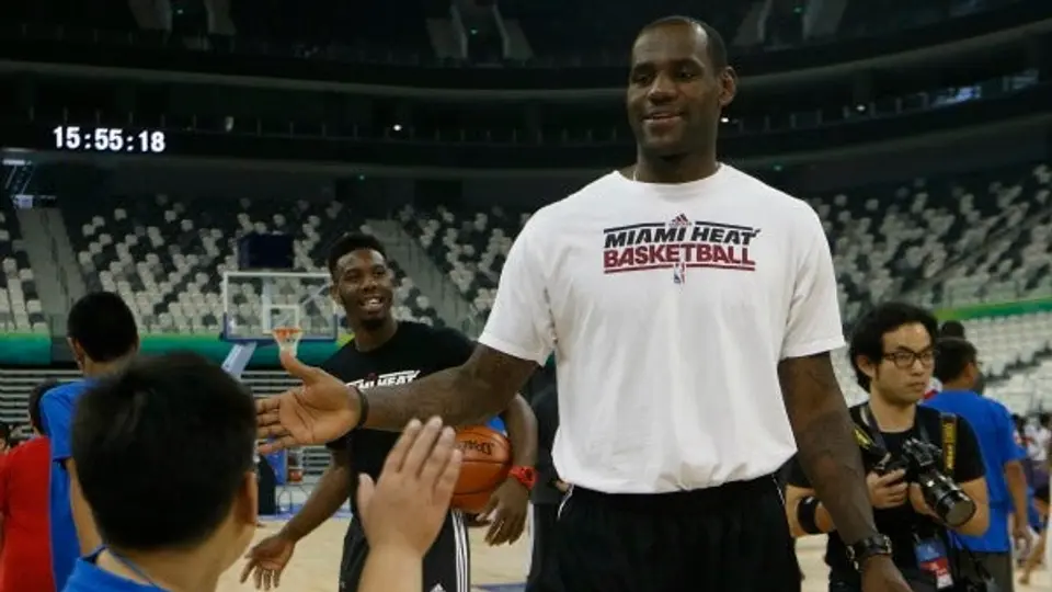 LeBron sólo piensa en el Heat