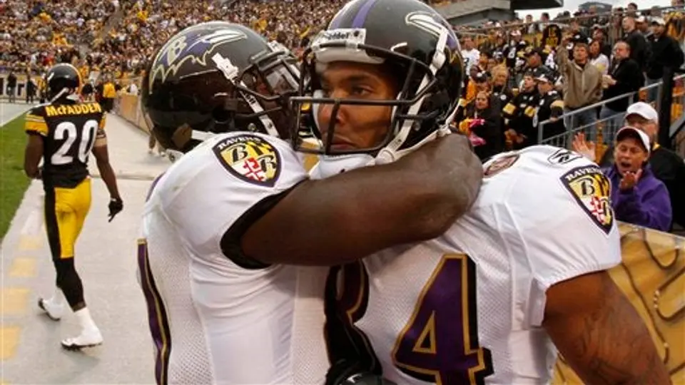 Flacco se viste de héroe y Cuervos le quita el invicto a Pittsburgh