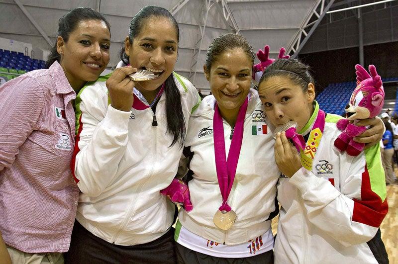 México consigue un resultado histórico en el basquetbol famenil. FOTO: MEXSPORT