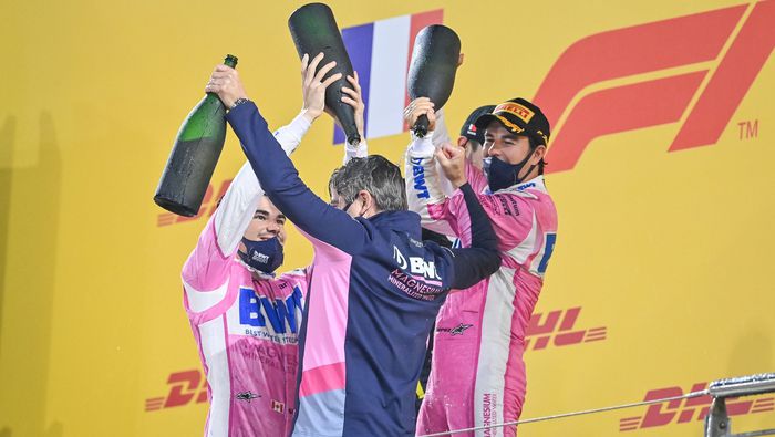 Checo Pérez y Lance Stroll celebran su podio juntos en el Gran Premio de Sakhir 2020 | MEXSPORT