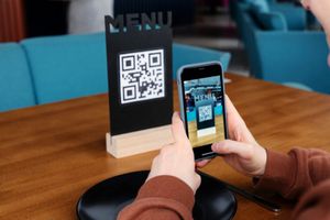 ¡Cuidado con los códigos QR de los restaurantes! Alertan por nueva estafa en México