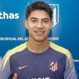 ¿Oportunidad para Obed Vargas? Pablo Barrios sufrió lesión en el muslo derecho y es baja con el Atleti