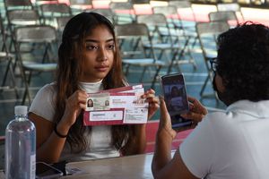 ¿Cuál es la fecha límite para registrarse a Jóvenes Construyendo el Futuro en 2026?