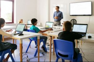 ¿Cuántos puentes escolares hay en marzo 2026? Estas son las fechas clave para planear una salida