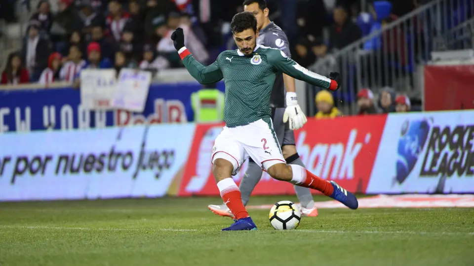 Chivas jugó en temperaturas negativas en Nueva York | MEXSPORT