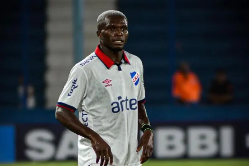 Ebere es del interés de la directiva de Cruz Azul | IG: @c_ebere11