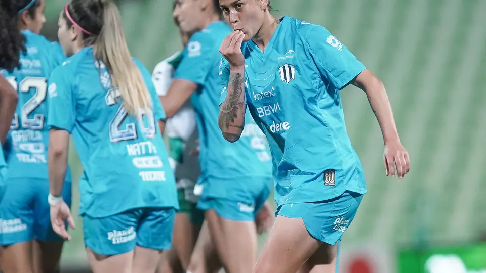 Marcela Restrepo en festejo con Rayadas ante Santos | IMAGO 7