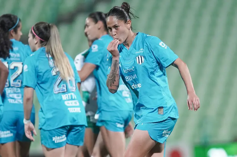 Marcela Restrepo en festejo con Rayadas ante Santos | IMAGO 7