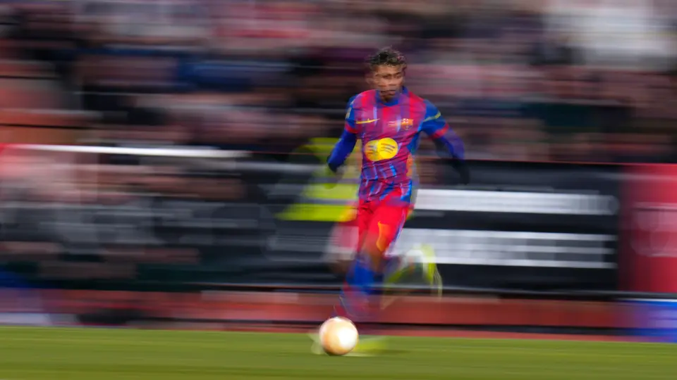 Lamine Yamal fue uno de los titulares en el Barça | AP