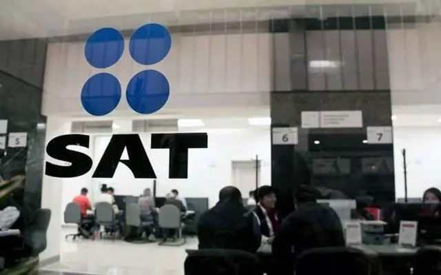 El SAT exhortó a los negocios a actualizar sus procesos para evitar sanciones y malas prácticas./ X