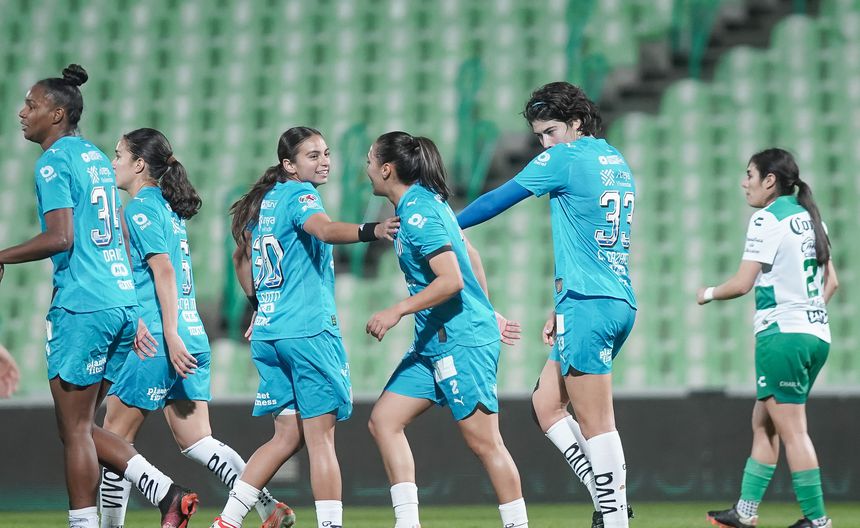 Jugadoras de Rayadas en celebración durante el juego ante Santos en la Jornada 6 del Clausura 2026 | IMAGO 7