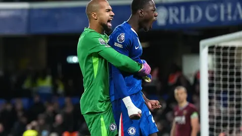 Chelsea buscará dar la vuelta en campo Gunner | AP