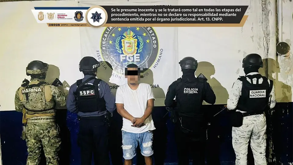 VIDEO: Conductor atropella y arrastra a un hombre en Acapulco
